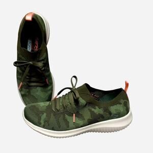 Womens size 10 flex fit Skechers